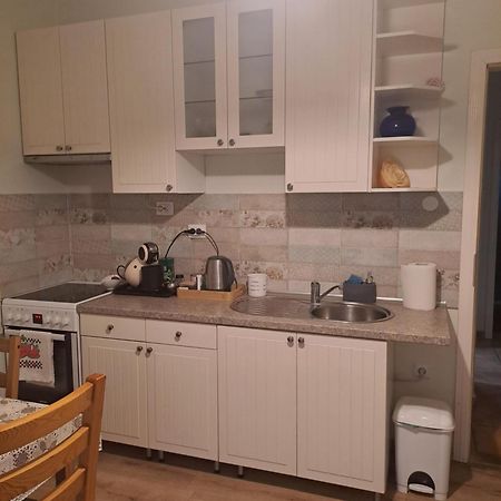 Lena Apartment - Lena Two Bedroom Apartment Vecses Ngoại thất bức ảnh
